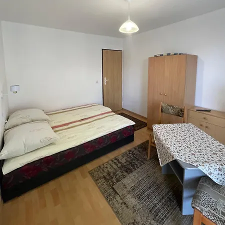 Blisko Morza Slawomir Hinz Wynajem Pokoi Гостевой дом