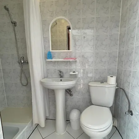 Blisko Morza Slawomir Hinz Wynajem Pokoi 3* Владыславово