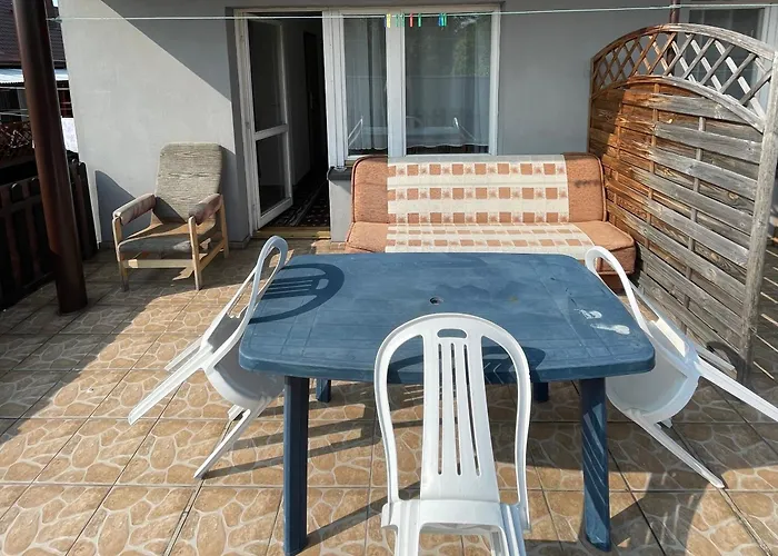 Pensionat Blisko Morza Slawomir Hinz Wynajem Pokoi